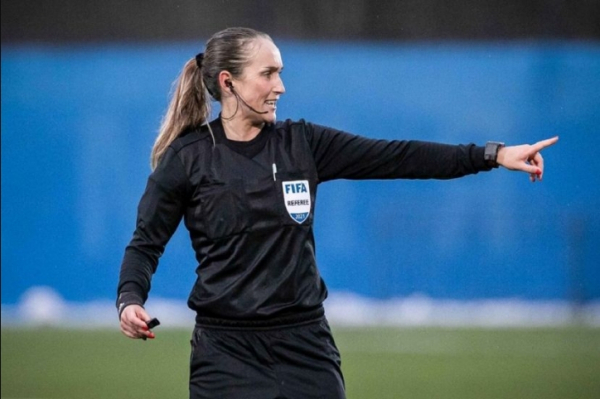 Экс-арбитр требует исключить женщин из судейства навсегда